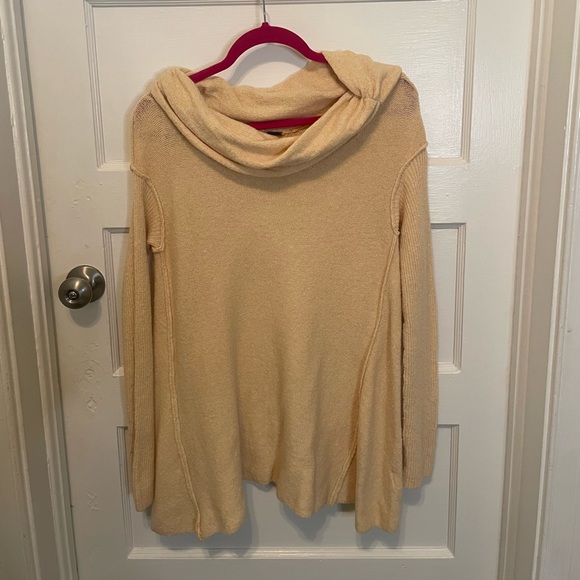 FREE PEOPLE tan/peach cowl neck sweater M - Picture 2 of 6